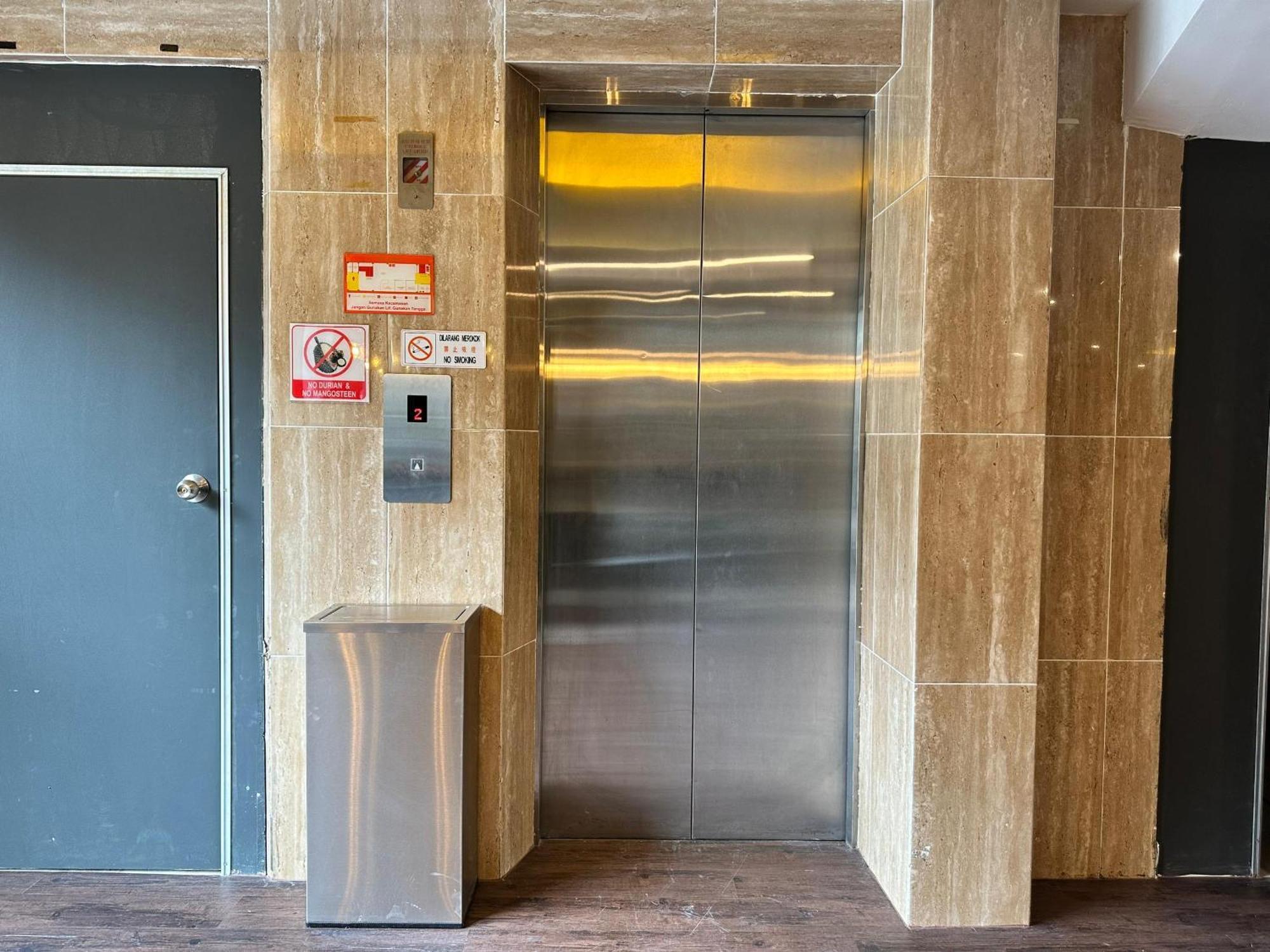 Seeds Hotel Chow Kit Куала Лумпур Екстериор снимка